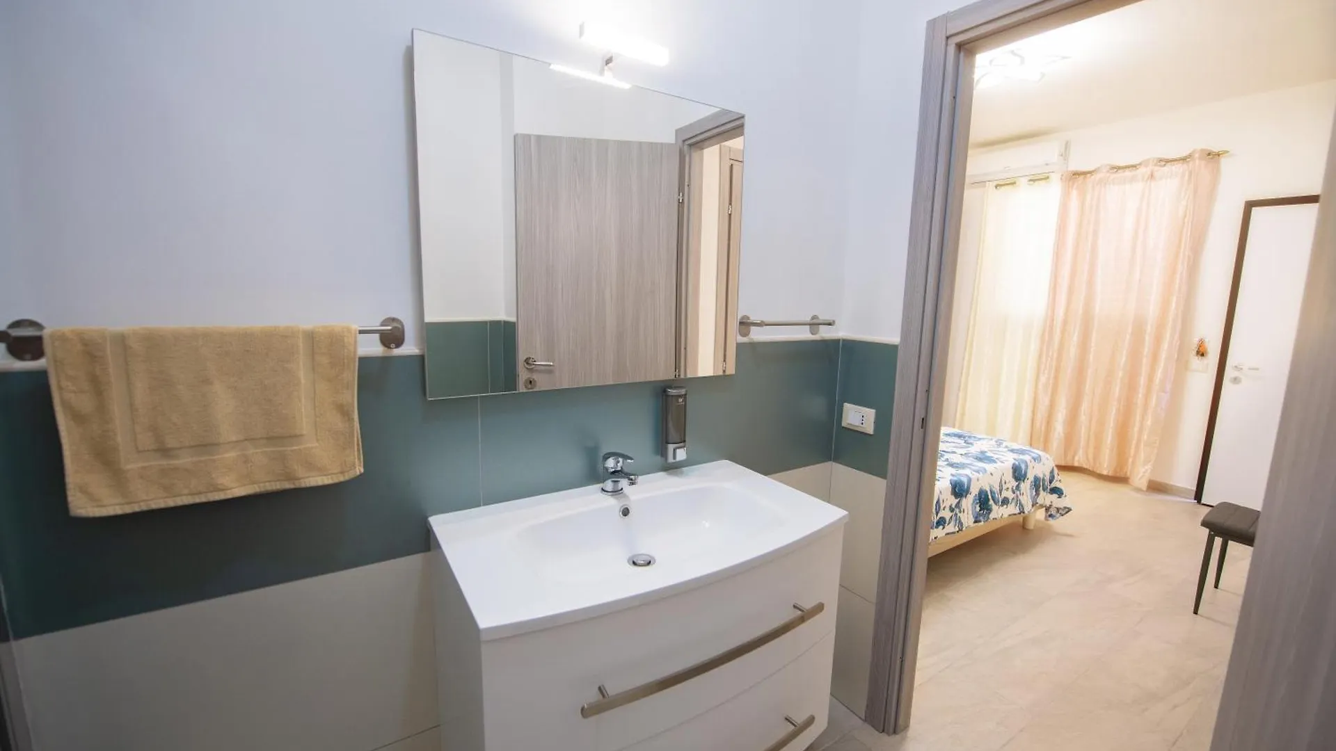 La Trinacria Bed & Breakfast Terrasini