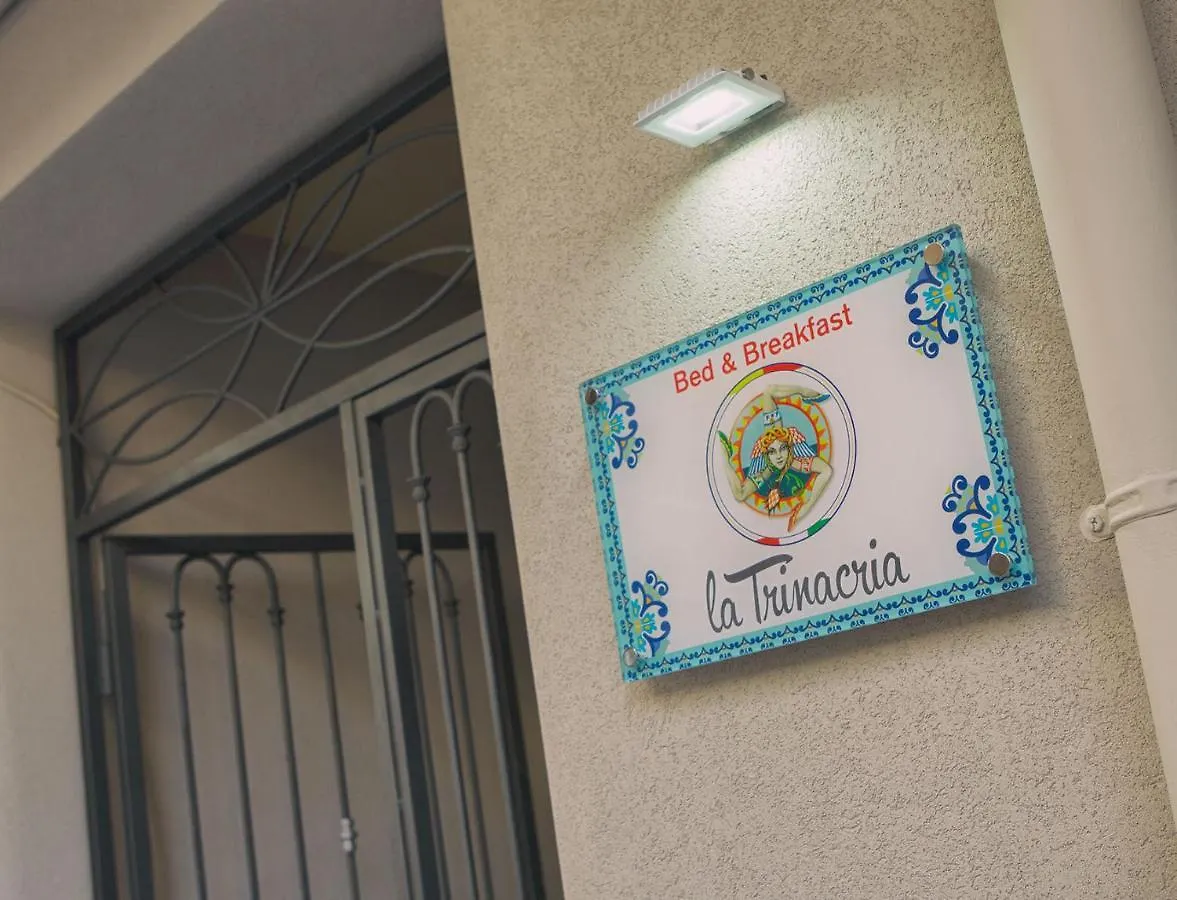 La Trinacria Bed & Breakfast Terrasini